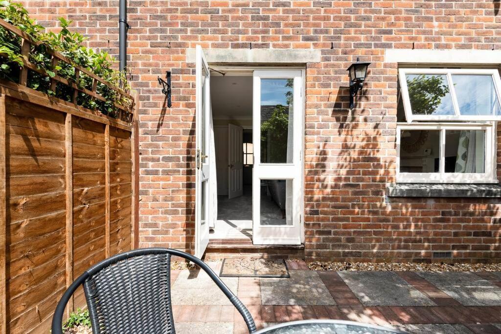 Central Village Cottage, The Corders Moreton-in-Marsh Екстериор снимка